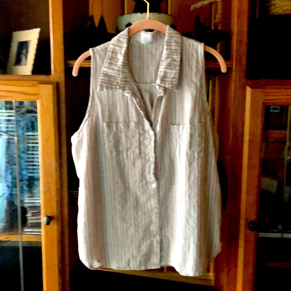 Sleeveless linen/cotton top